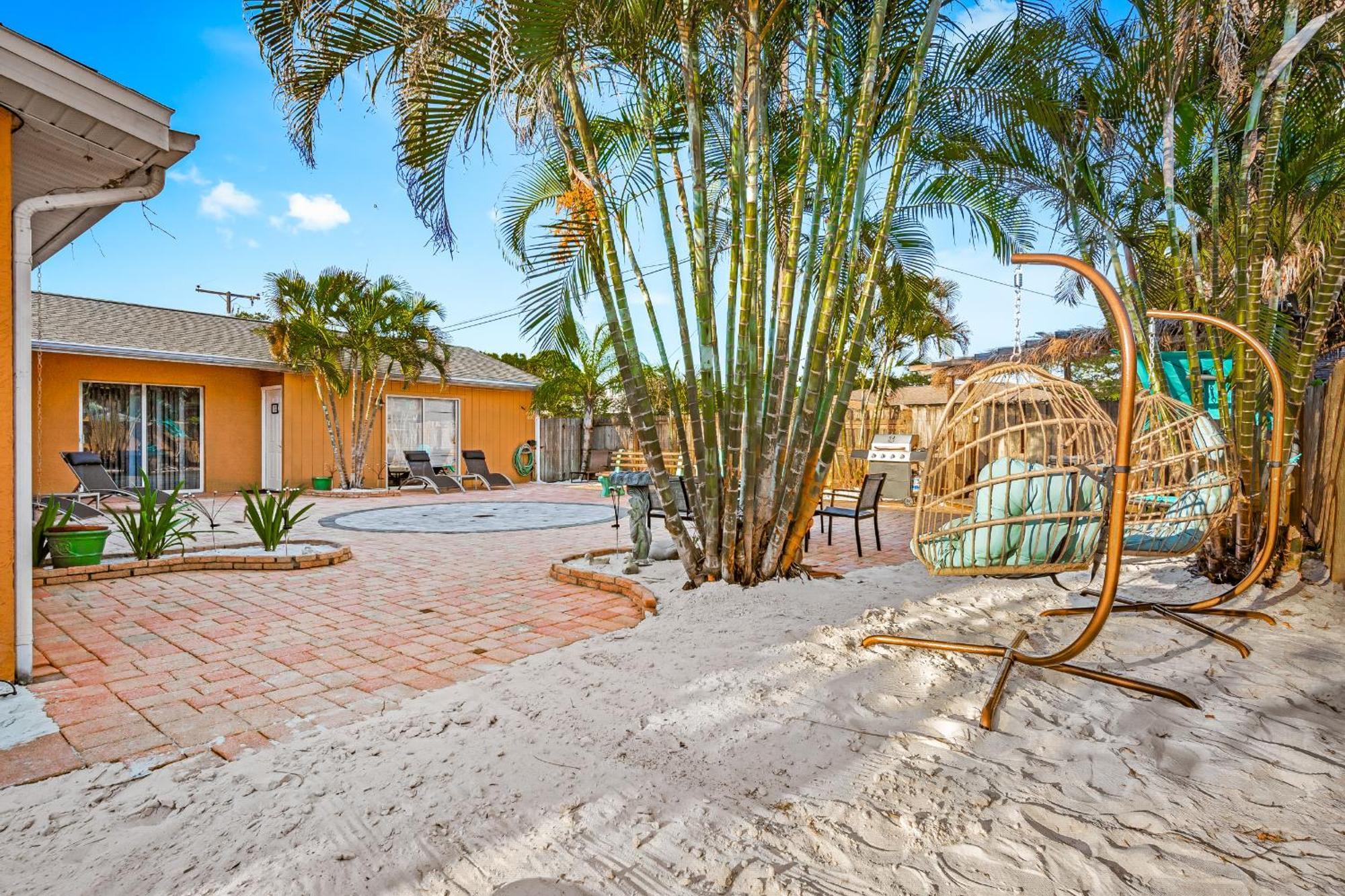 Coastal Villa W Amazing Courtyard - Splash Pad! Σεϊρασότα Εξωτερικό φωτογραφία